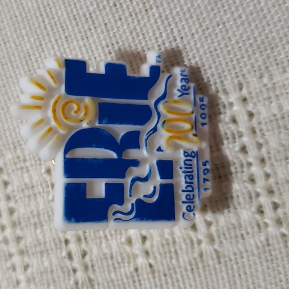ERIE Celebrating 200 Years 1795--1995 Plastic Lapel Pin - Picture 2 of 3